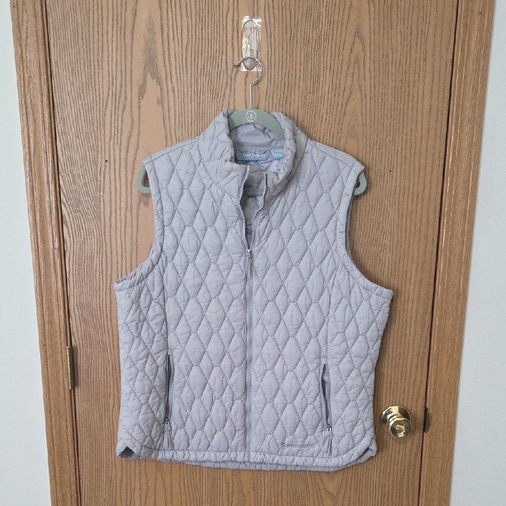 Free Country Light Gray Quilted Vest